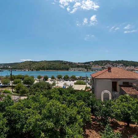 Lota-trogir *